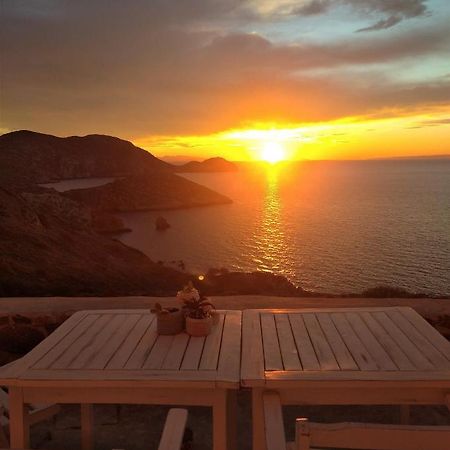 에르무폴리 C & C _ Cycladic House With Endless Sea View 빌라 외부 사진