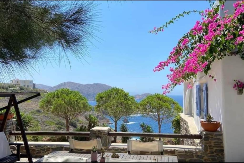 에르무폴리 C & C _ Cycladic House With Endless Sea View 빌라 외부 사진