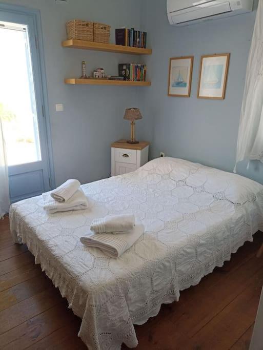 에르무폴리 C & C _ Cycladic House With Endless Sea View 빌라 외부 사진